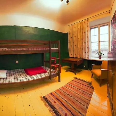 Katus Hostel *
