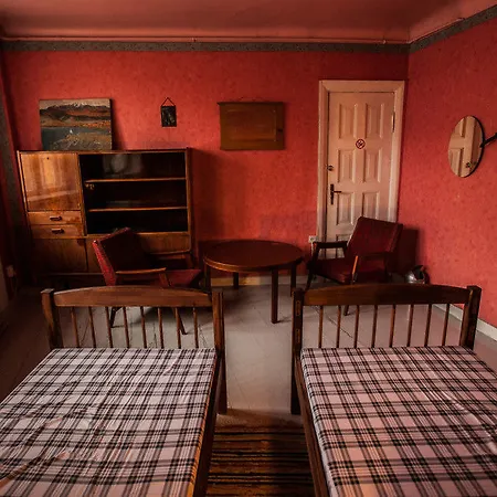 Katus Hostel *