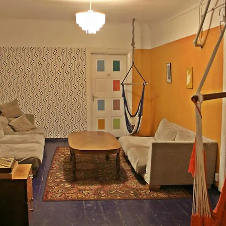 Katus Hostel